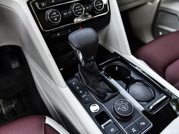 上汽大眾 途昂 2017款 530 V6 四驅至尊旗艦版